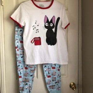 Super cute JIJI pajamas!